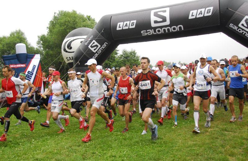 Maraton Gór Stołowych - start. Fot. Monika Strojny