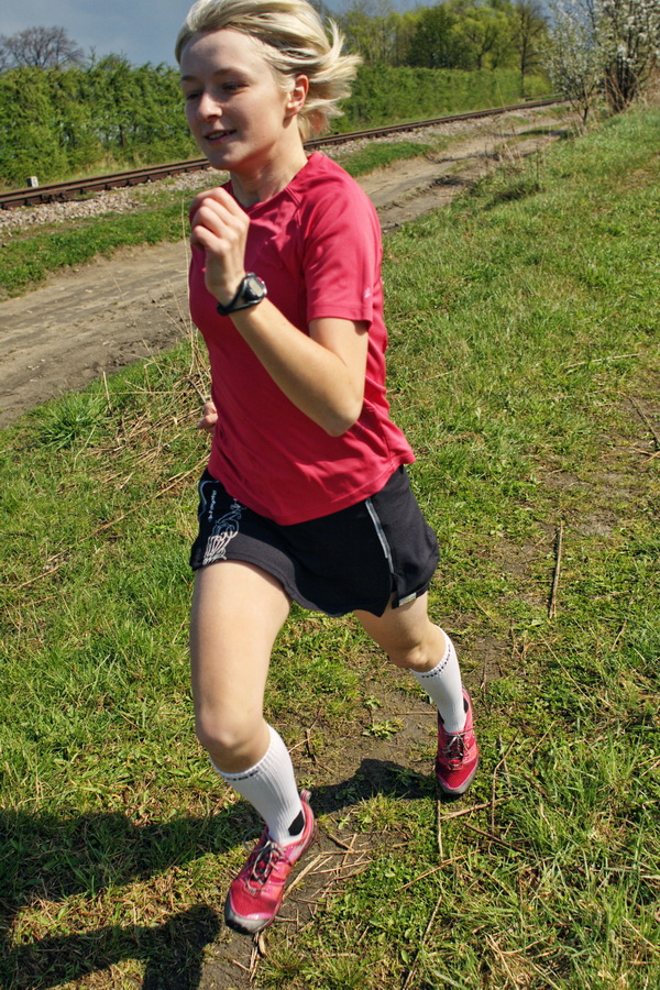 Bieganie w terenie. Fot. Krzysztof Dołęgowski