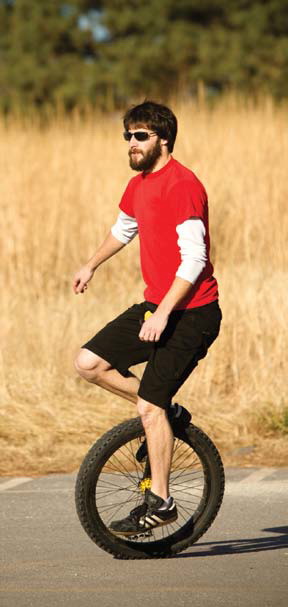 Bieganie metodą POSE przypomina jazdę na monocyklu. Fot. istockphoto.com