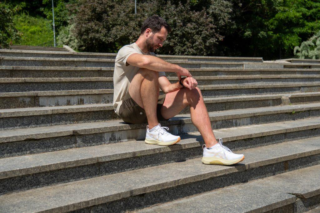 ASICS GEL-KAYANO 32
