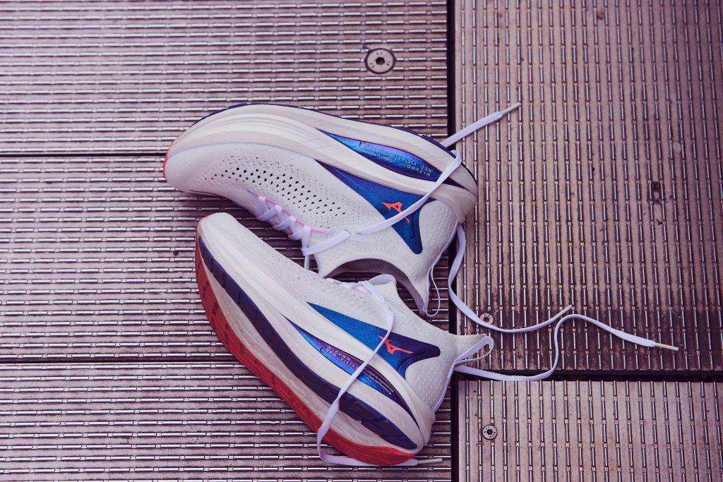 Mizuno Neo Vista 2