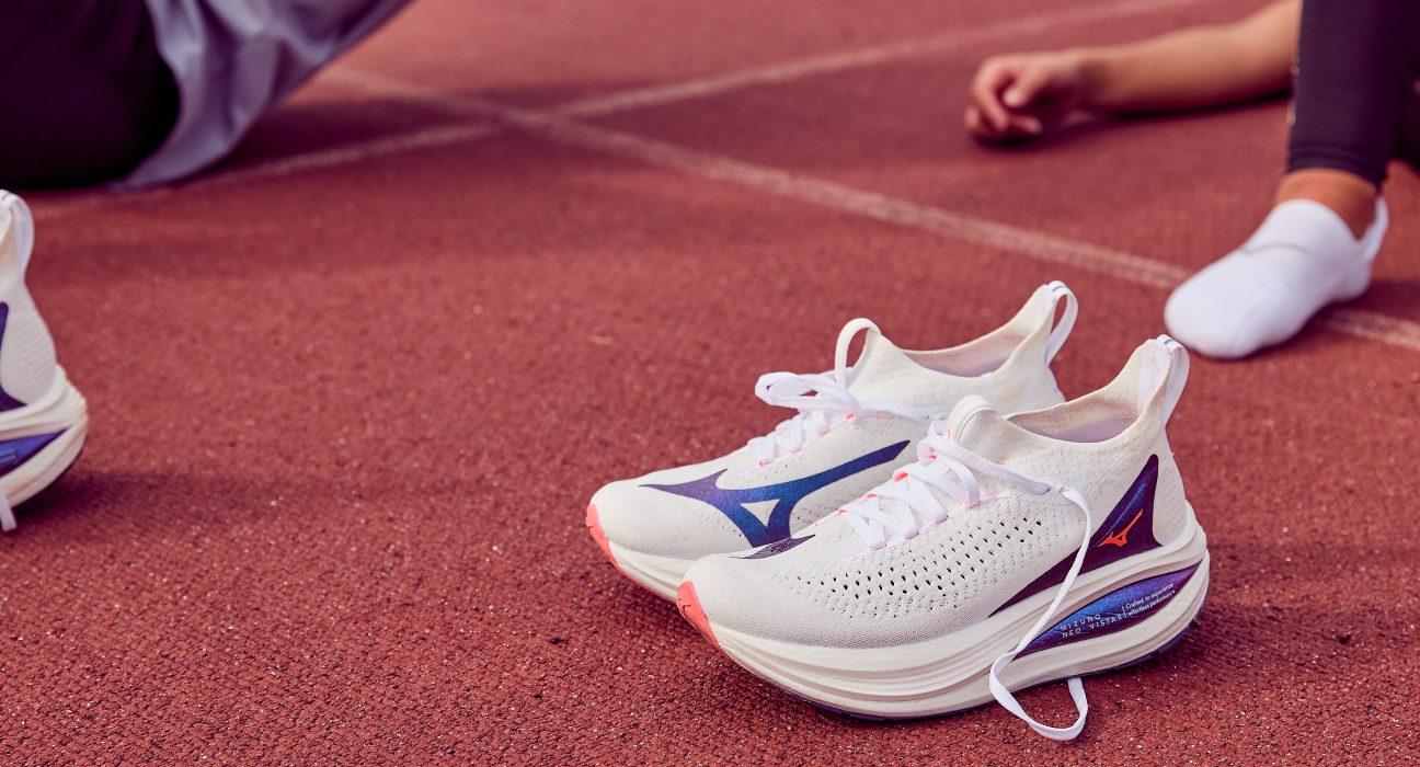 Mizuno Neo Vista 2