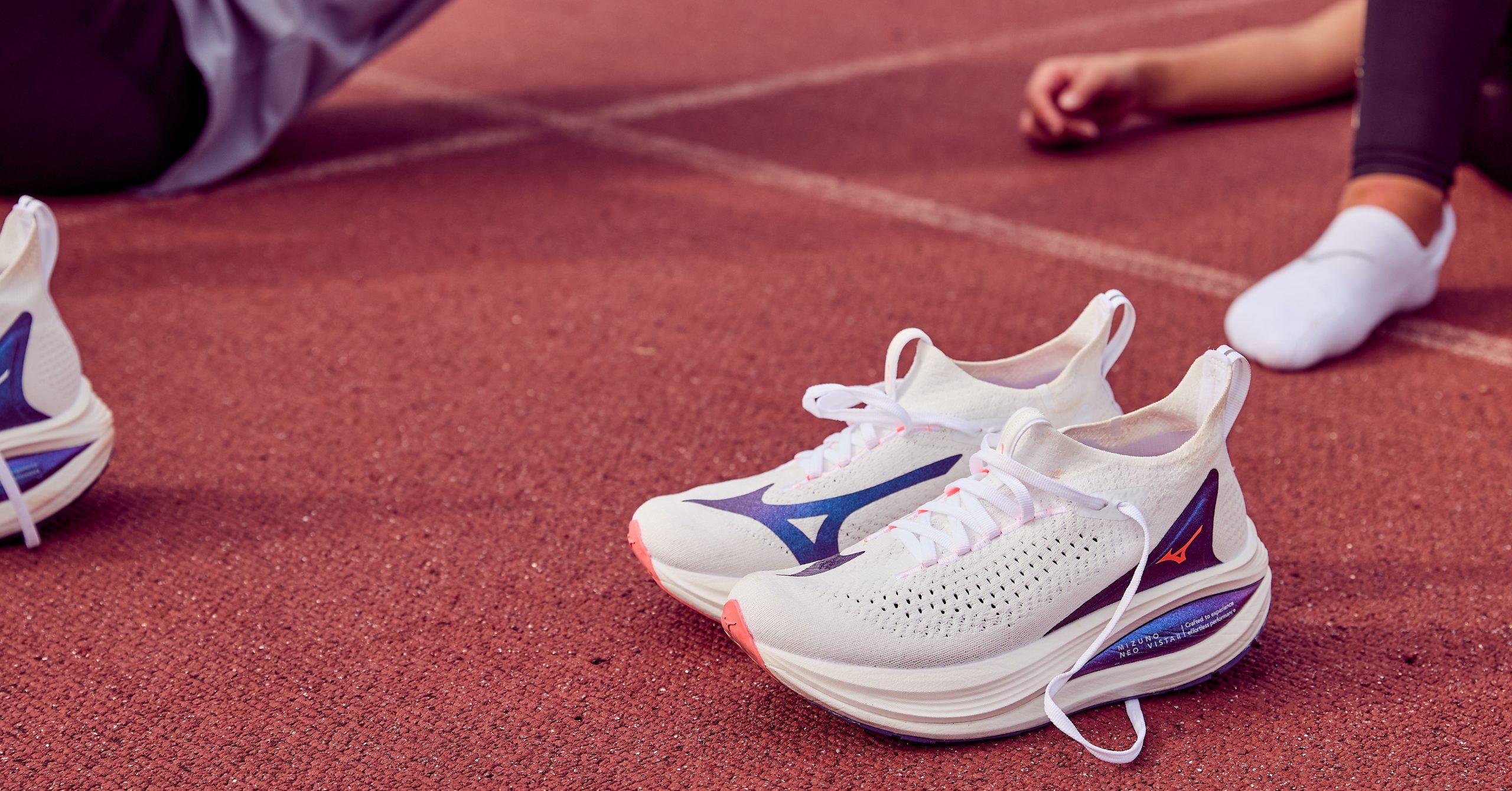 Mizuno Neo Vista 2