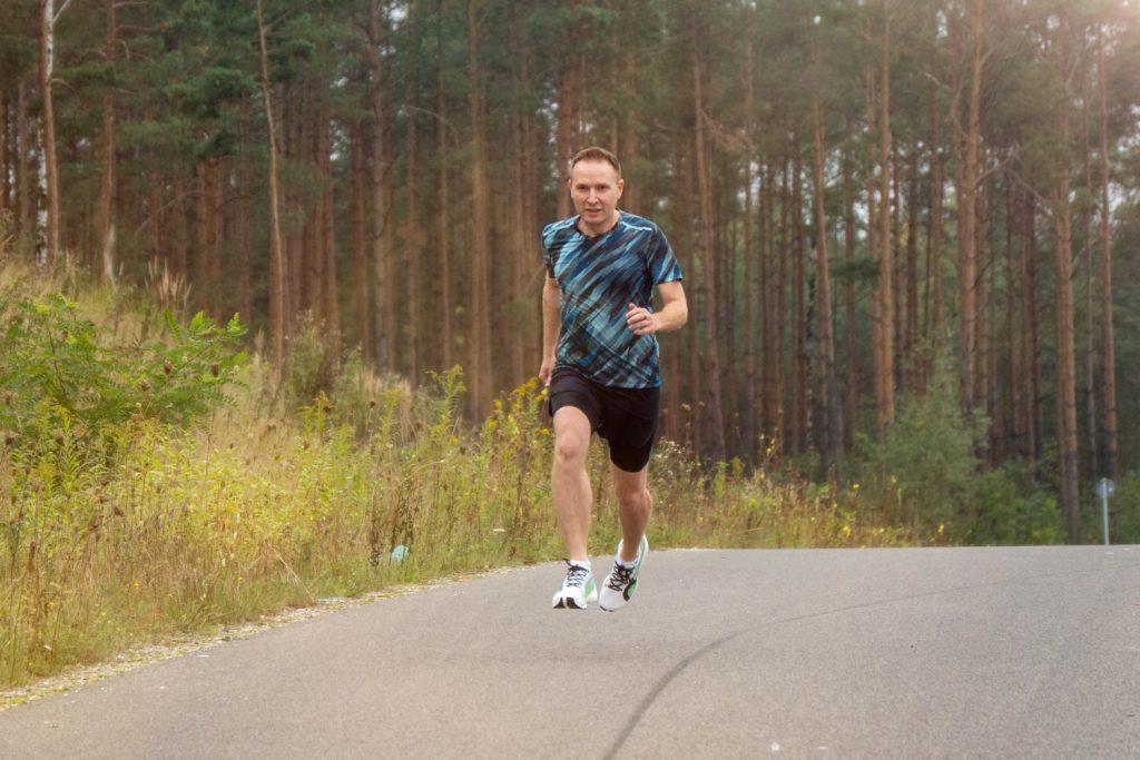 On Running Cloudboom Max
