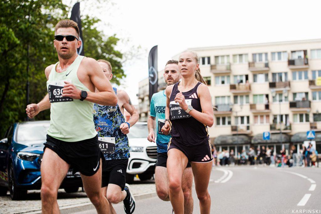Jak trenować na miesiąc do półmaratonu