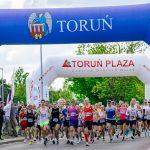 Adam Nowicki i Aleksandra Lisowska Mistrzami Polski! Relacja z PKO Gdynia Półmaratonu