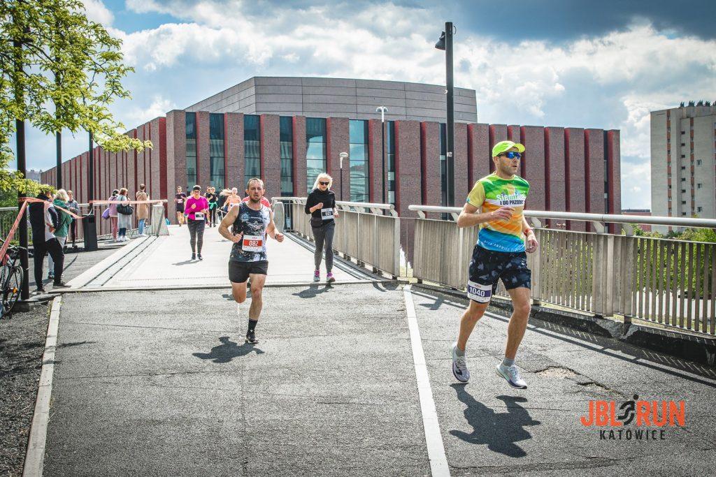 II JBL Run Katowice: Ostatnie miejsca na start pod Spodkiem!