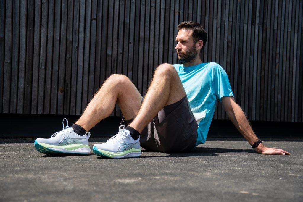ASICS GEL-KAYANO 33