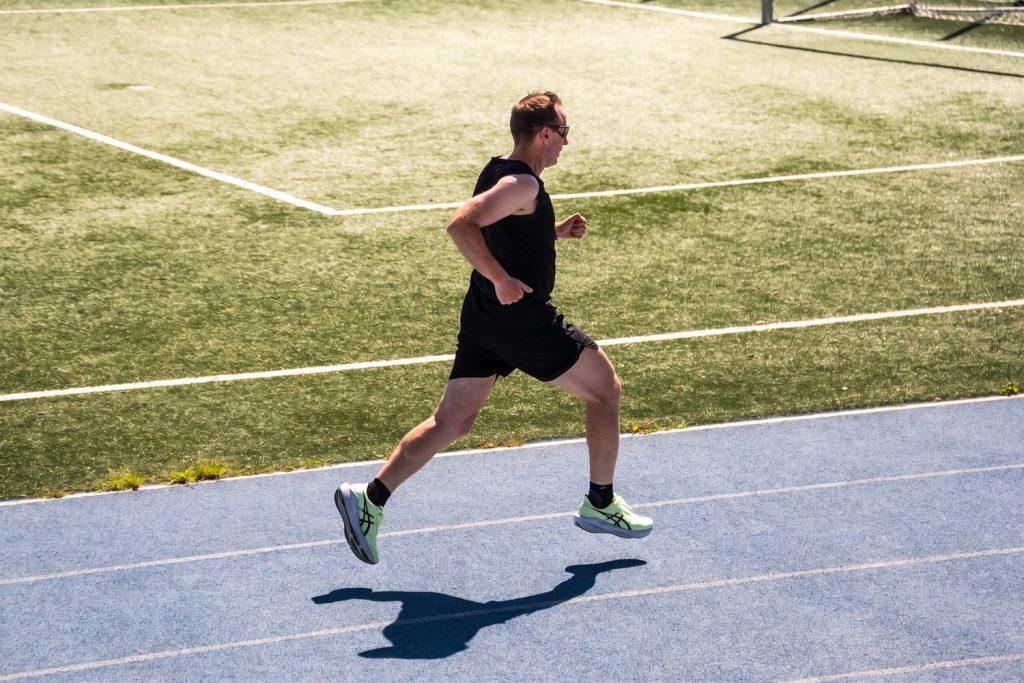 ASICS NOVABLAST 6 test recenzja opinia