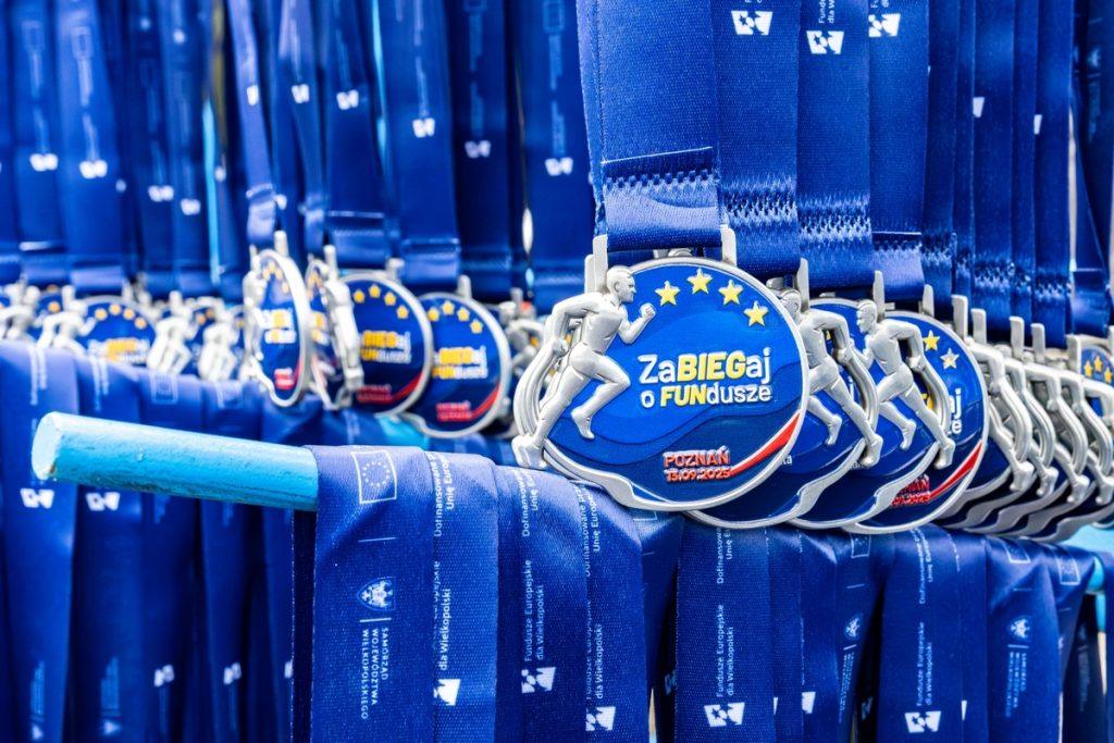 ZaBIEGaj o FUNdusze